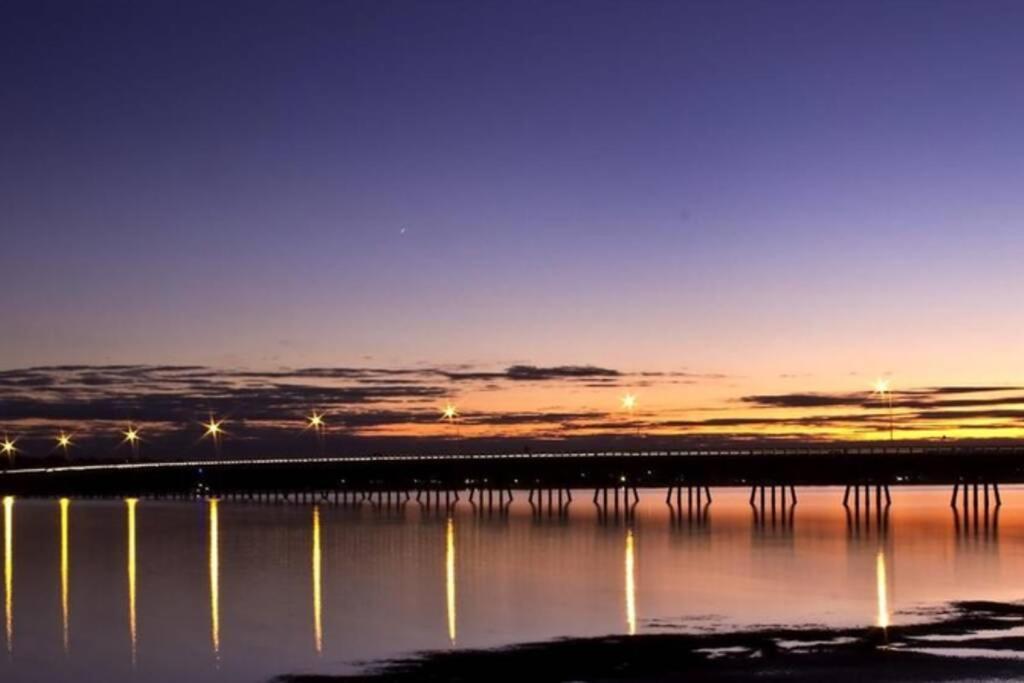 Bribie Island Unit With Pool - Amazing Beaches & Lifestyle! Bongaree 外观 照片